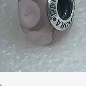 Pandora charm. S925 Ale murano glass pink with dots